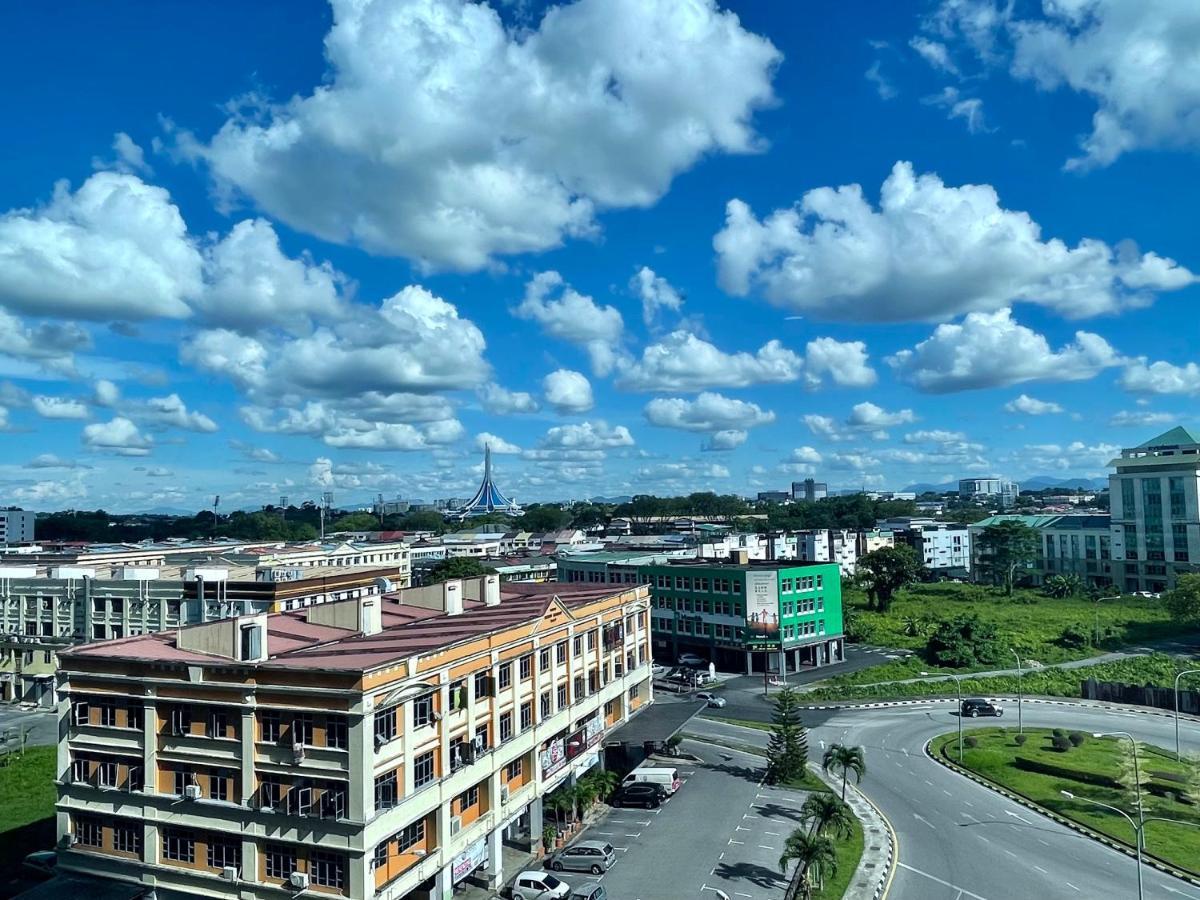 Kuching City Centre Smart Home Luxury Resort Condo Esterno foto
