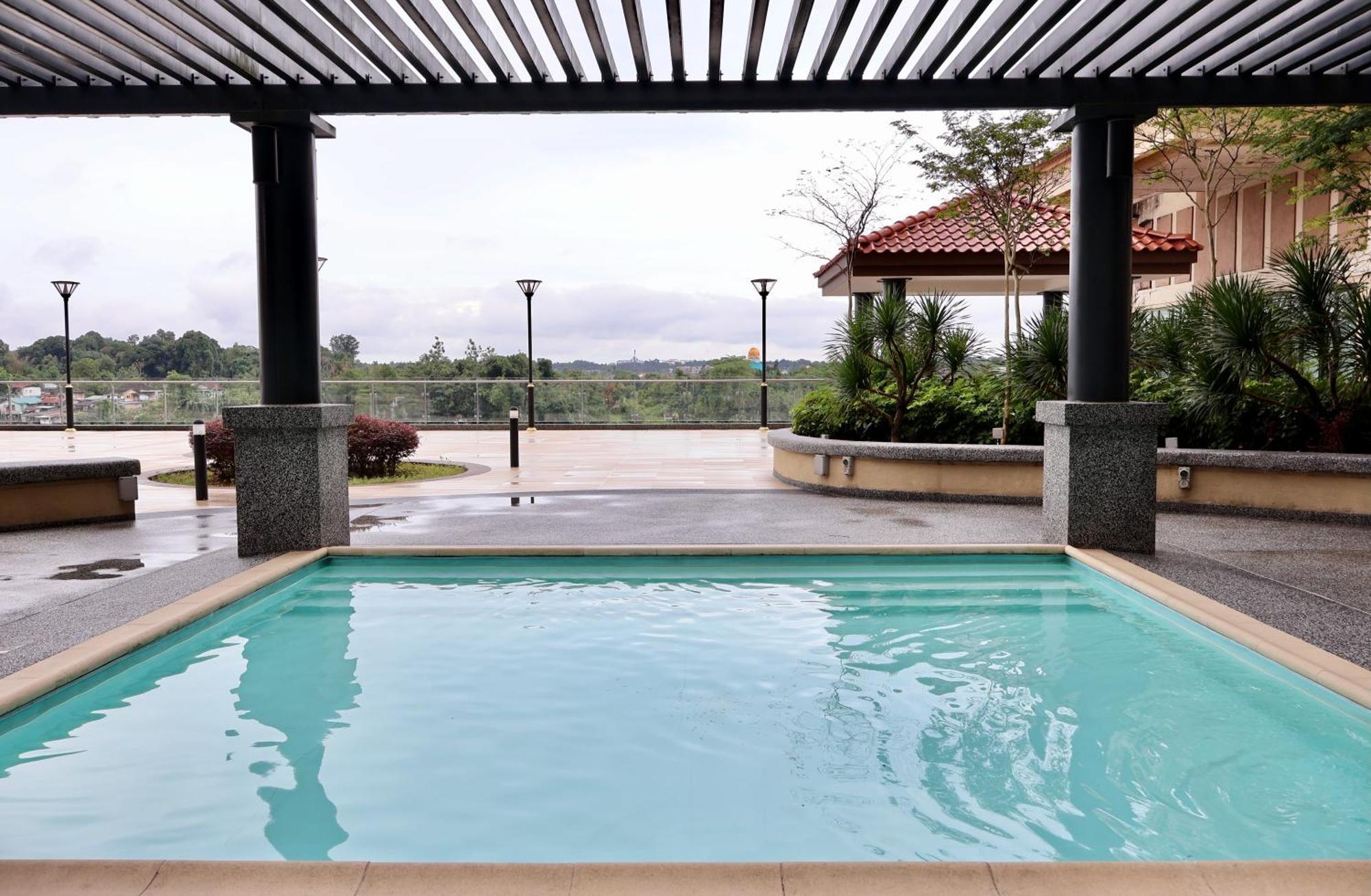 Kuching City Centre Smart Home Luxury Resort Condo Esterno foto
